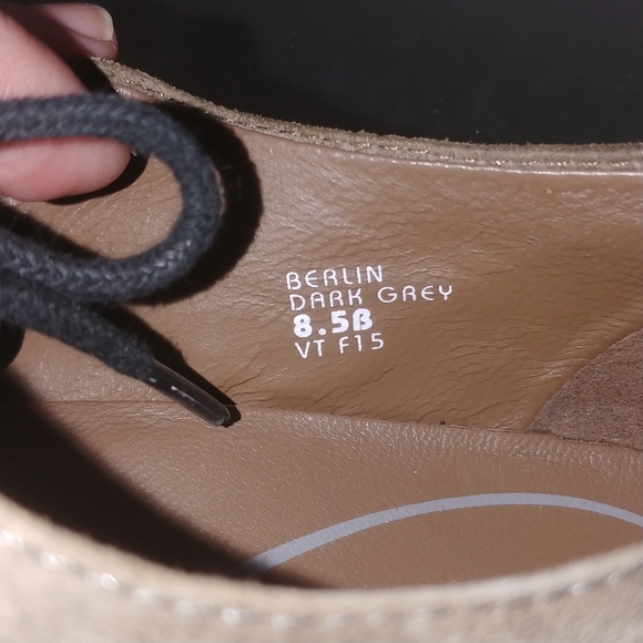 EARTHIES Comfort Berlin Suede Oxford Shoe 8.5 - Picture 8 of 11
